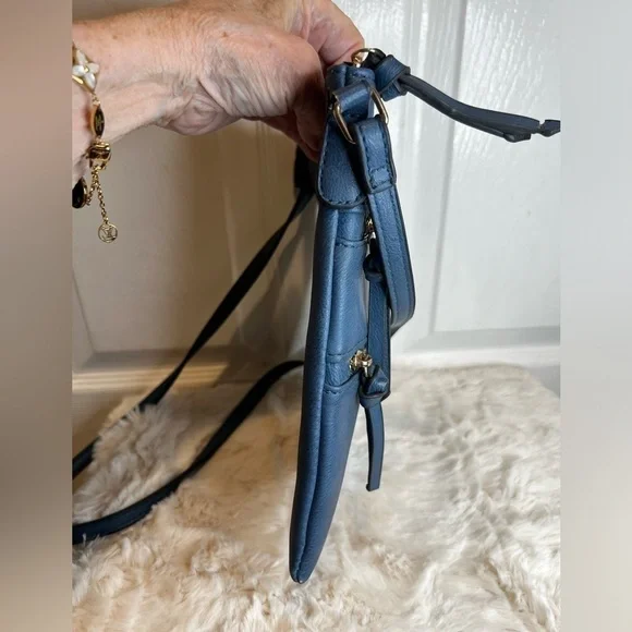 ISABELLE FAUX LEATHER CROSSBODY BAG - Picture 8 of 9